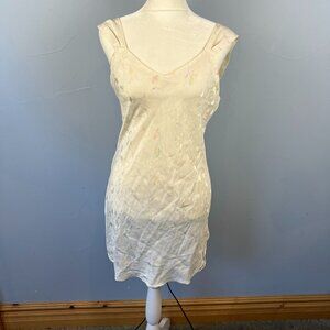 Valerie Stevens 100% Pure Silk Slip Dress Size S Pearl with Pastel Flowers Fairy